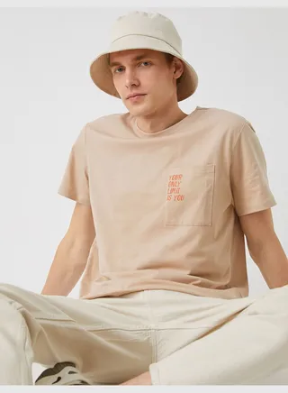 Pocket Printed T-Shirt