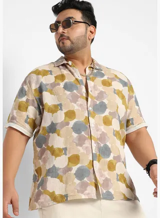 Printed Spread Collar Short Sleeve Shirt