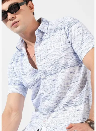 Textured Spread Collar Short Sleeve Shirt