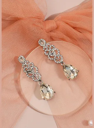 Silver Plated Designer Stone Party Drop Earring For Women