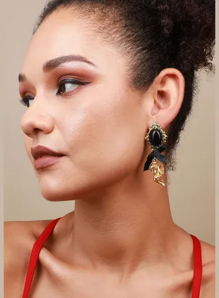 Gold Plated Designer Stone Western Wear Drop Earring For Women