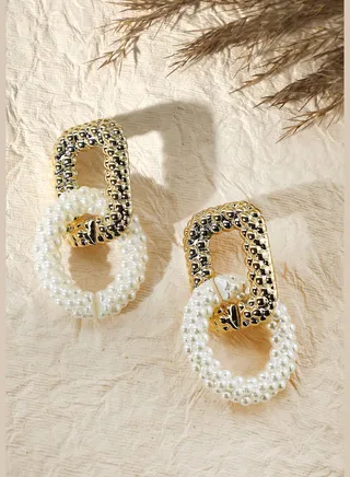 Gold Plated Designer Stone Casual Drop Earring For Women