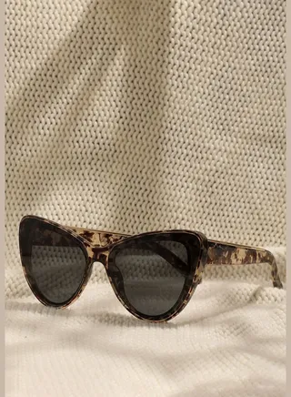 Full Rim Cateye Sunglass
