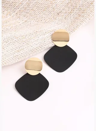 Gold Plated Party Designer Stud For Women