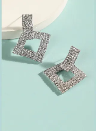 Silver Plated Designer Stone Western Wear Drop Earring For Women