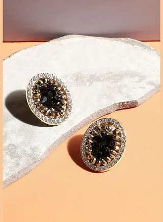Gold Plated Designer Stone Party Wear Stud For Women