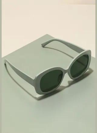 Full Rim Rectangle Sunglass