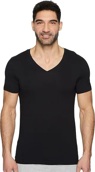 Hanro Cotton Superior V-Neck Shirt (Black) Men's Pajama