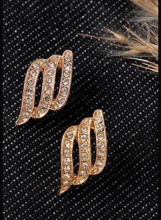 Gold Plated Designer Stone Party Stud For Women
