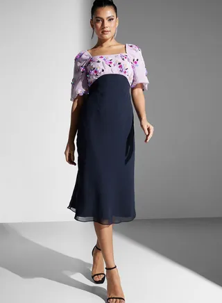 Embellished Sweetheart Neck Dress