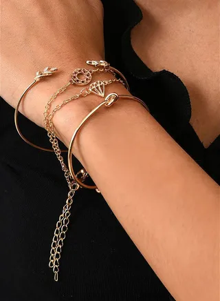 Pack of 4 Gold Plated Designer Bracelet