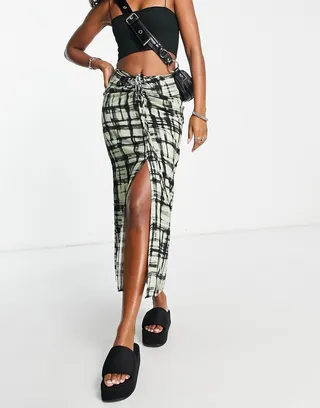 Topshop plaid gathered front midi skirt in black