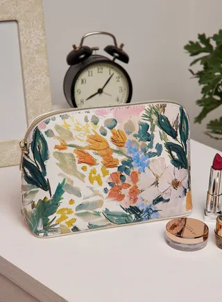 Beccaas Painted Meadow Small Washbag