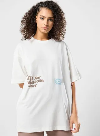 Classics Good Vibes Graphic T-Shirt