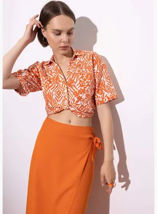 Woman Woven Short Sleeve Shirt V Neck