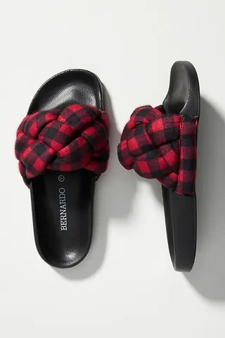 Bernardo Rylee Puffy Slides Assorted