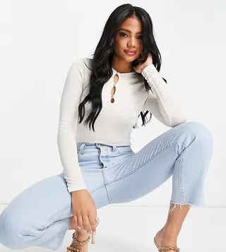 ASYOU textured slinky cut out top with crystal button in ecru