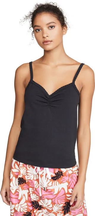 AMO Scallop Knit Cami