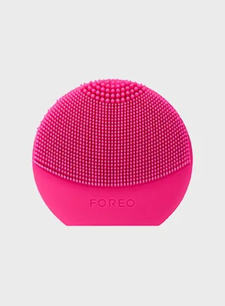 LUNA play plus Facial Cleansing Brush - Fuchsia