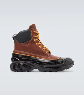 Arthur hiking boots