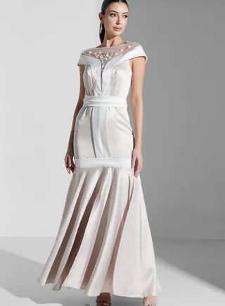 Lace Detail Tiered Dress