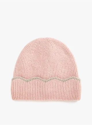 Knitted Ribbed Beanie