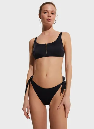 Zipper Detailed Bikini Top June