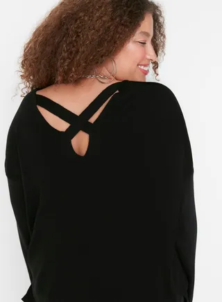 Cross Band Detail Knitted Sweater