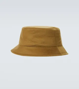 Bucket hat