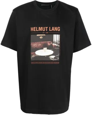 graphic-print T-shirt