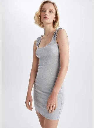 Woman Knitted Short Sleeve T-Shirt
