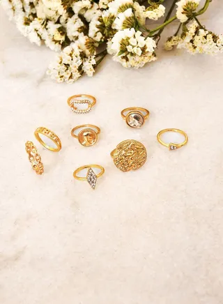 Pack of 8 Gold Plated Designer Stone Ring