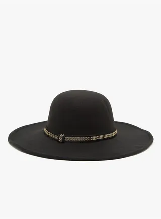 Chain Detailed Hat
