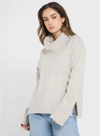 Turtle Neck Knitted Sweater