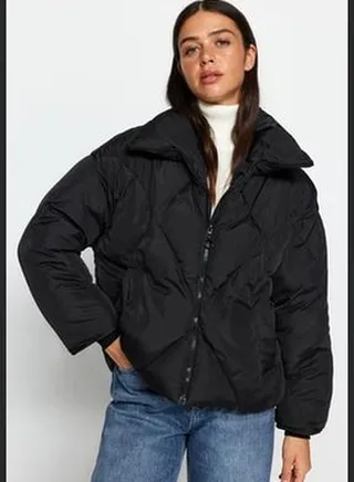 Black Oversize Water Repellent Inflatable Quilted Coat TWOAW24MO00146