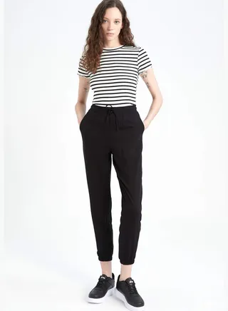 Standard Fit Ruched Joggers