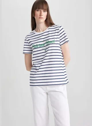Woman Crew Neck Knitted Short Sleeve T-Shirt