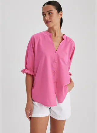 Woman Oversize Fit Woven Long Sleeve Blouse