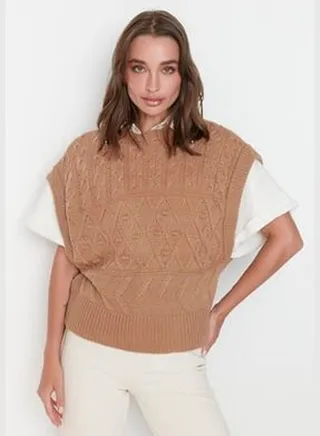 Camel Patterned Crewneck Knitwear Sweater TWOAW21BZ0447