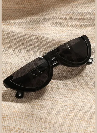 Half Rim Trendy Sunglass