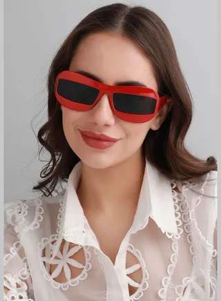 Polarized Polycarbonate Full Rim Rectangle Sunglass For Women