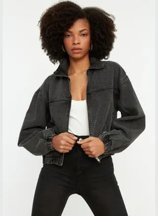 Black Zippered Bomber Denim Jacket TWOSS21CE0287