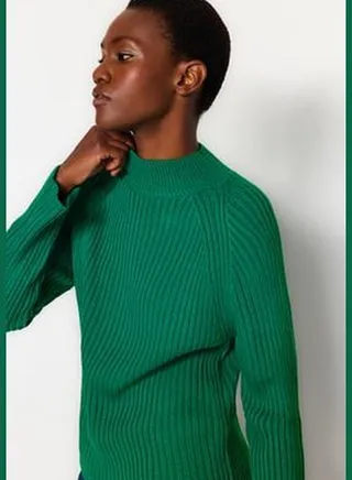 Green Stand Up Knitwear Sweater TWOAW24KZ00508