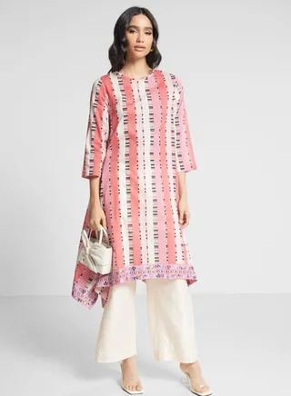 Contrast Detail Kurti