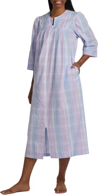Miss Elaine Long Zip-Up Seersucker Robe