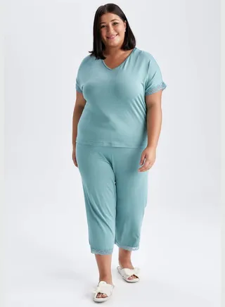 Regular Fit V-Neck Short Sleeve Lounge Set