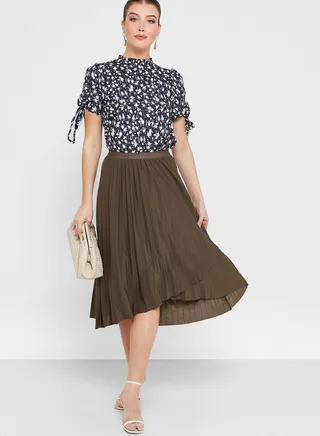 High Low Pleated Skirt