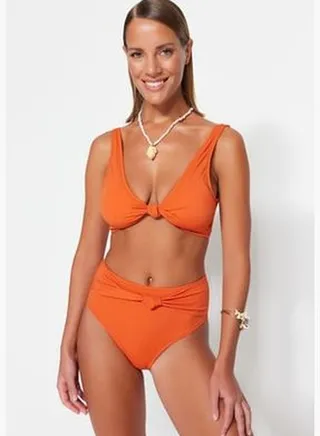 Cinnamon Triangle Knots Bikini Top TBESS23BU00334
