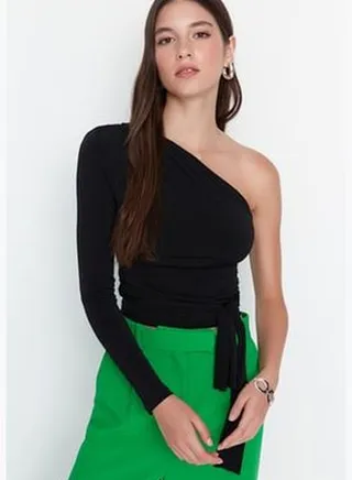 Black Slim Tie Detail Single Sleeve Crop Stretchy Knitted Blouse TWOAW23BZ00094