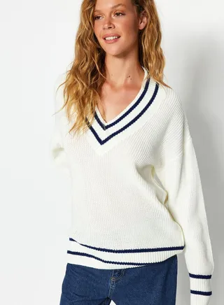 V-Neck Knitted Sweater